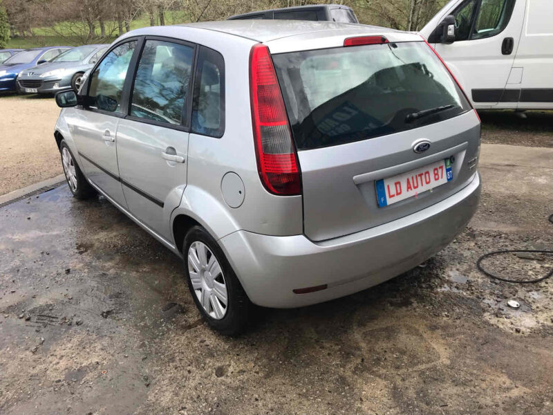 FORD FIESTA V 2005