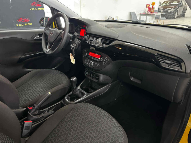 OPEL CORSA E 1.4i 90ch Edition