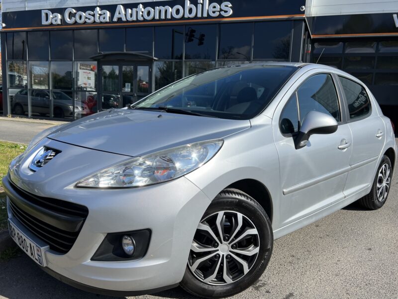 PEUGEOT 207 1.4 HDi 70 Cv 1ERE MAIN / 5 PORTES - Garantie1an