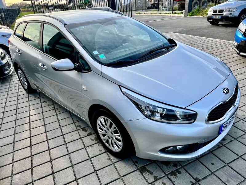 KIA CEE\'D Sportswagon 2014