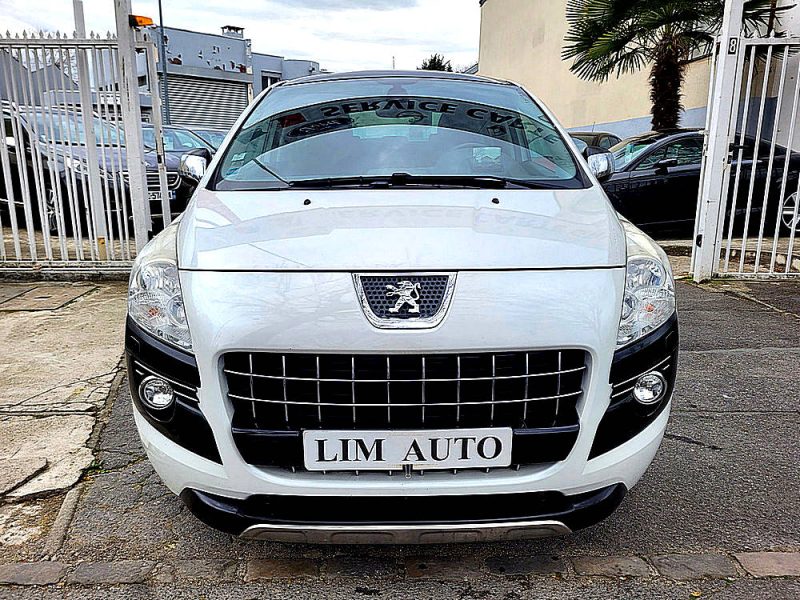 PEUGEOT 3008 2011