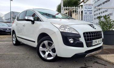 PEUGEOT 3008 2011