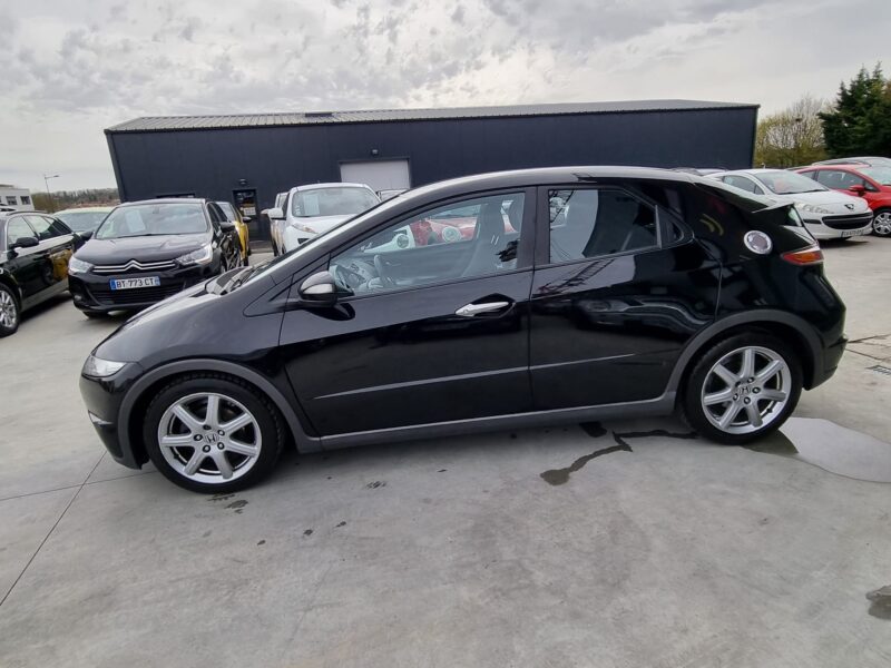 HONDA CIVIC 2.2 CTDi 140 Sport