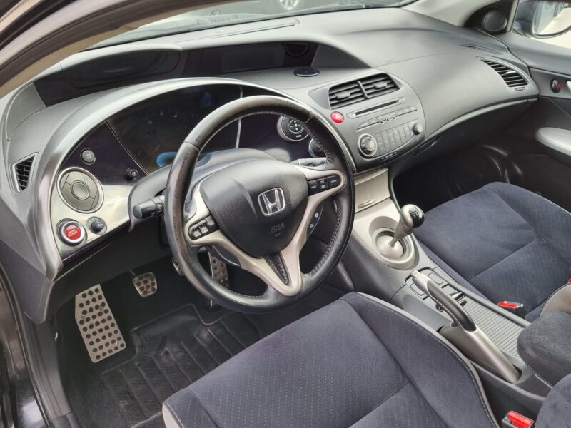 HONDA CIVIC 2.2 CTDi 140 Sport