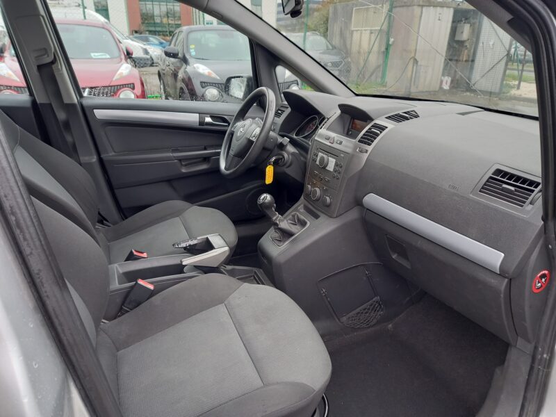 OPEL ZAFIRA / ZAFIRA FAMILY B 2006