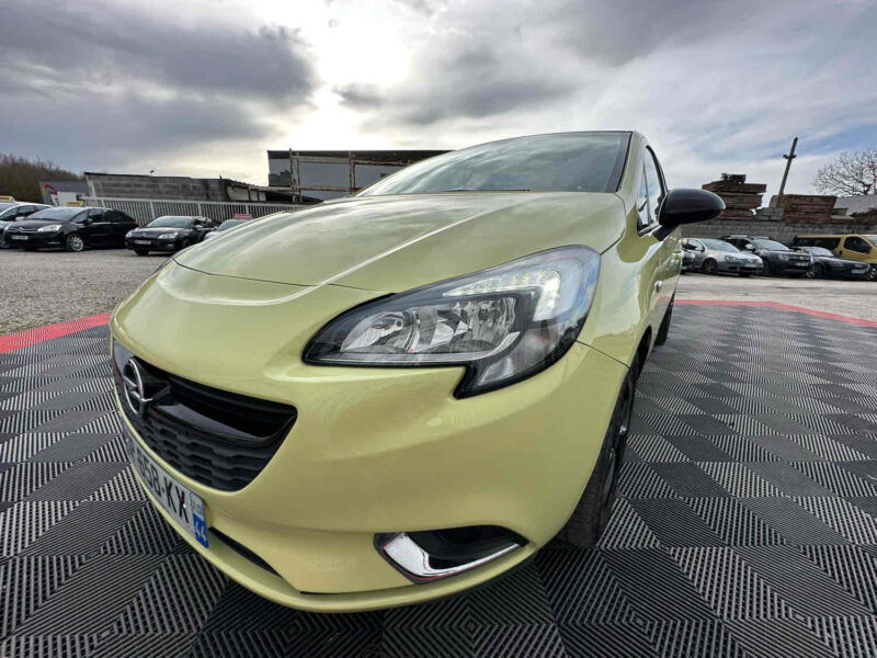 OPEL CORSA E 2015