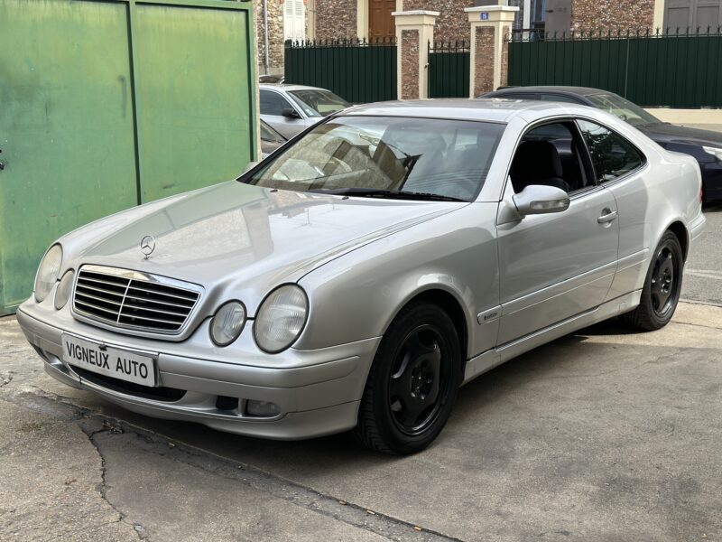 MERCEDES BENZ CLK 200 BOITE AUTO PAYER EN 4 X 