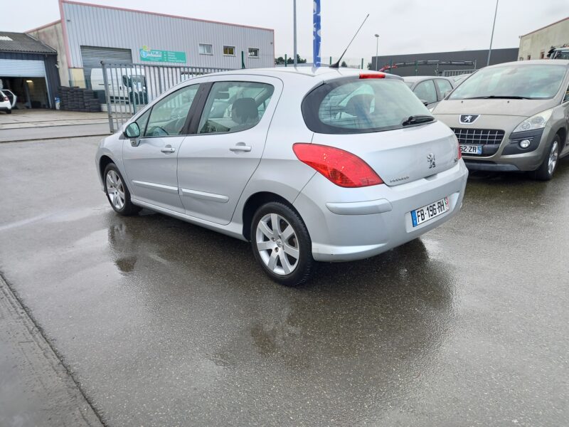 PEUGEOT 308 2008