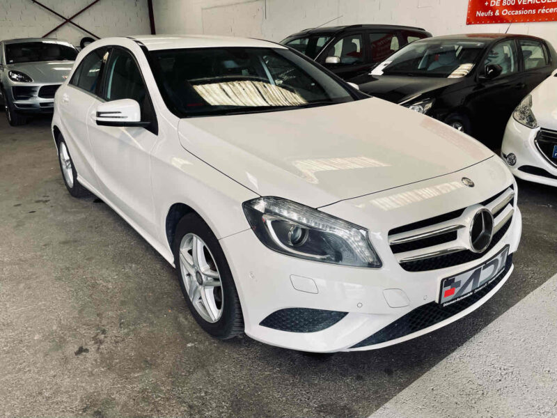 206€/mois Mercedes A180 Style 1,6L 122ch/6cv garantie 12 mois