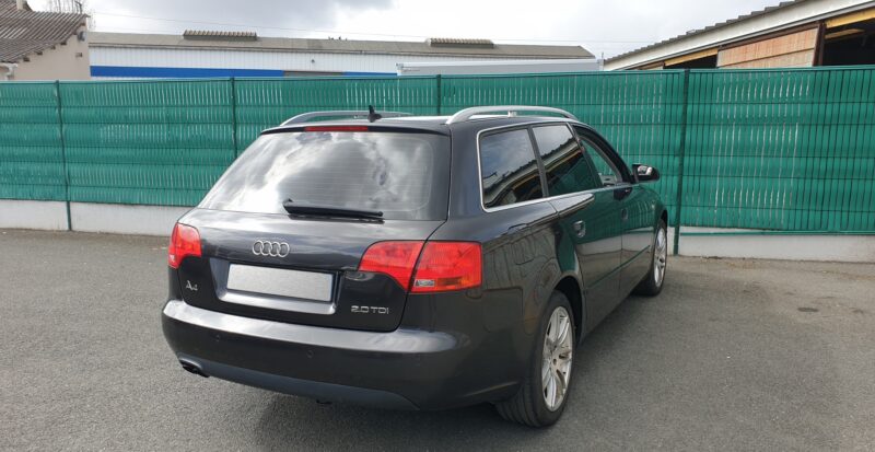 AUDI A4 Avant 2.0 TDI Attraction