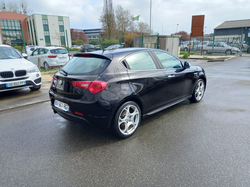 ALFA ROMEO GIULIETTA 2010