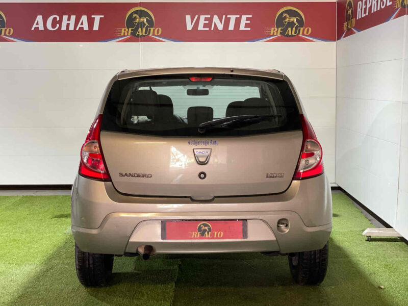 DACIA SANDERO 2011 1.5 DCI