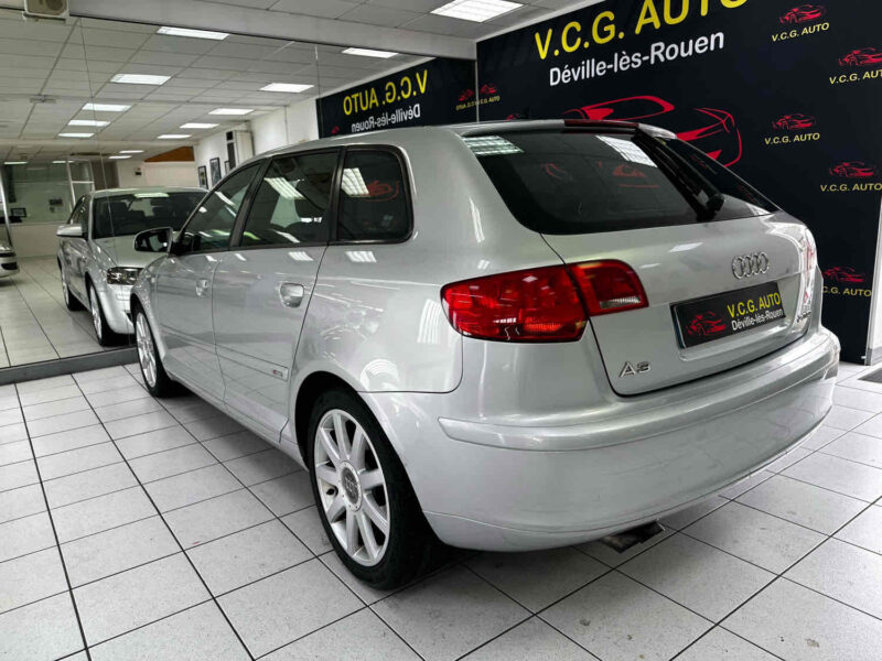 AUDI A3 Sportback 2.0 TDI 140 S-Line