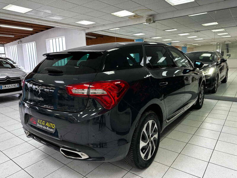 CITROEN DS5 1.6 E-HDi 115ch ETG6 Chic