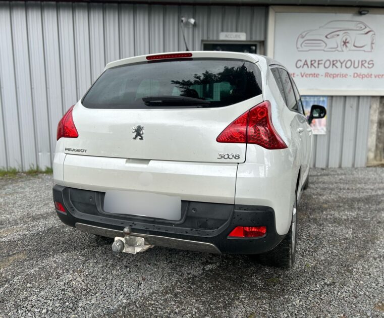 PEUGEOT 3008 Monospace 2011