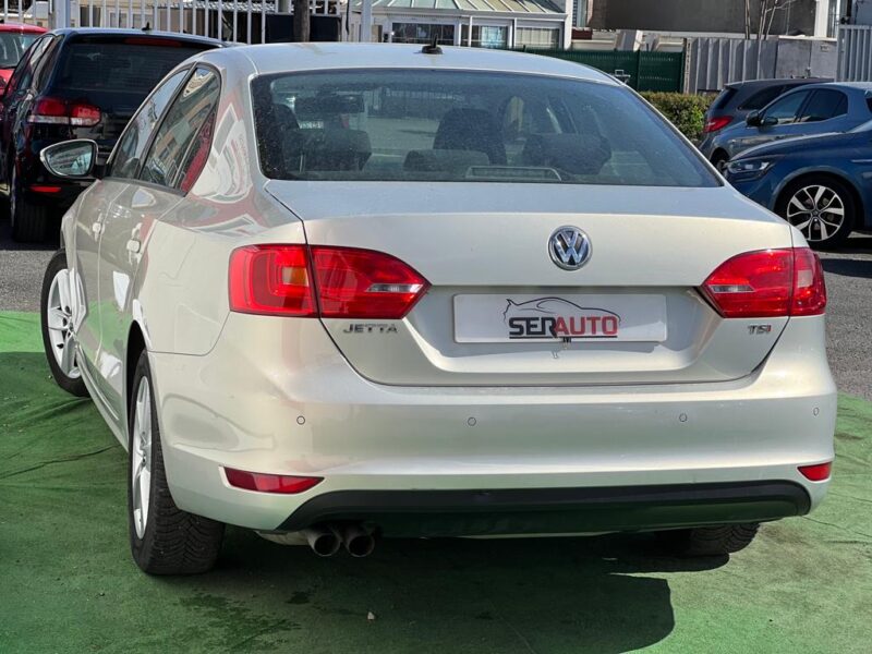 VOLKSWAGEN JETTA IV 2012