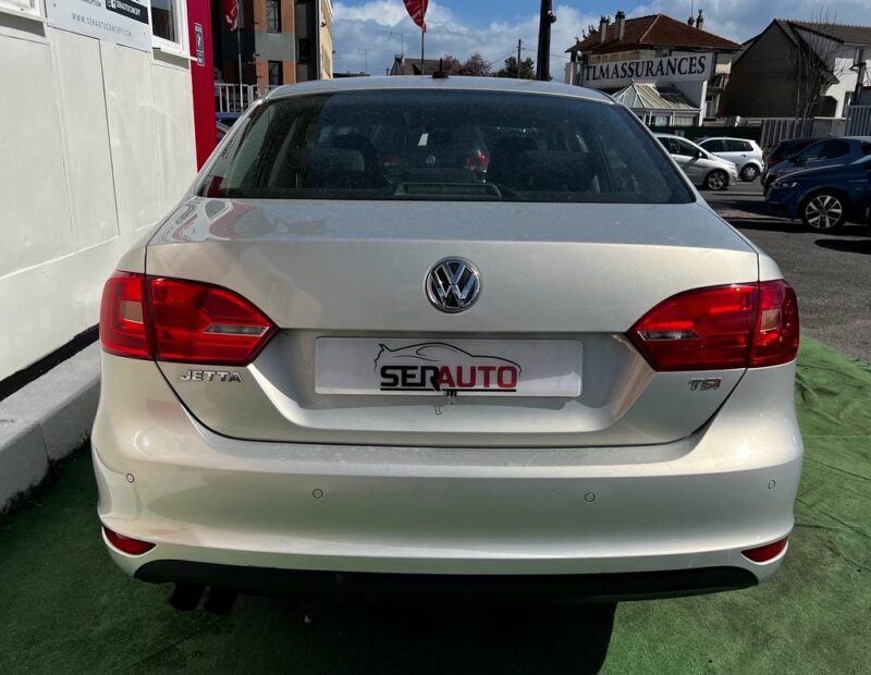 VOLKSWAGEN JETTA IV 2012