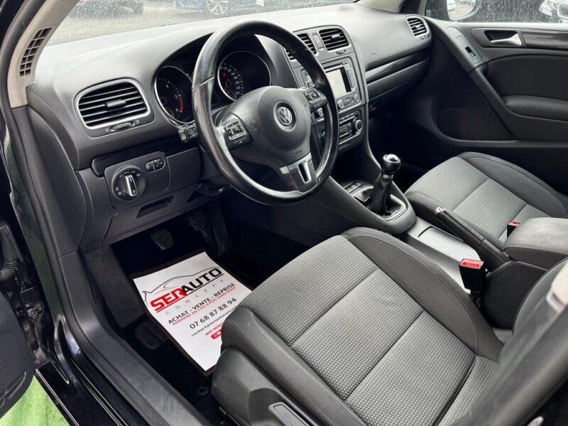 VOLKSWAGEN GOLF VI 2010