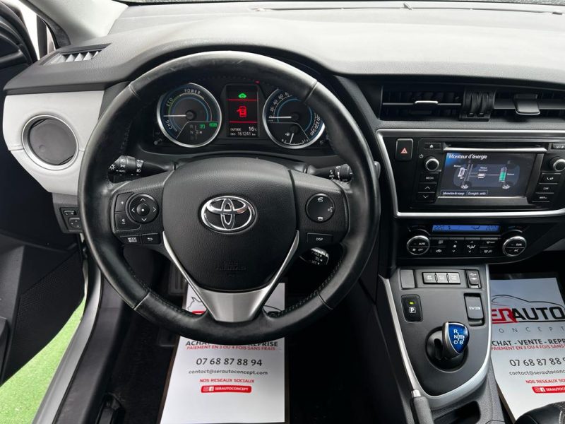 TOYOTA AURIS 2013