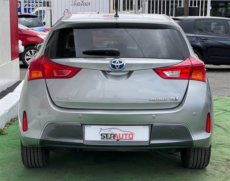 TOYOTA AURIS 2013