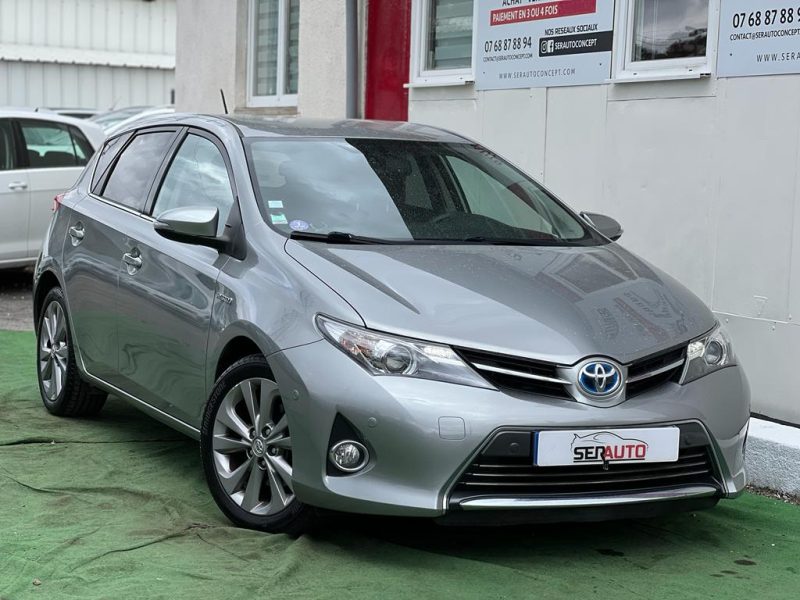 TOYOTA AURIS 2013