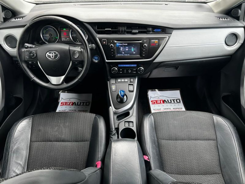 TOYOTA AURIS 2013