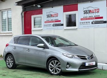 TOYOTA AURIS 2013