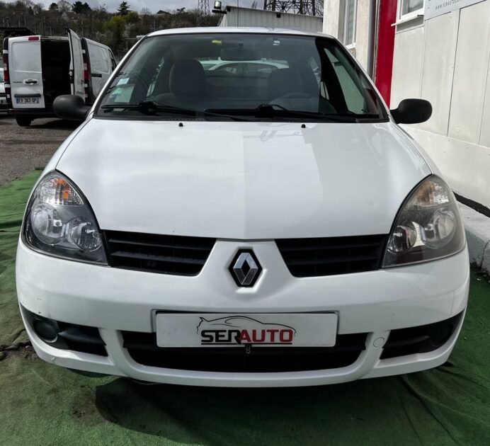 RENAULT CLIO II SOCIETE 2009