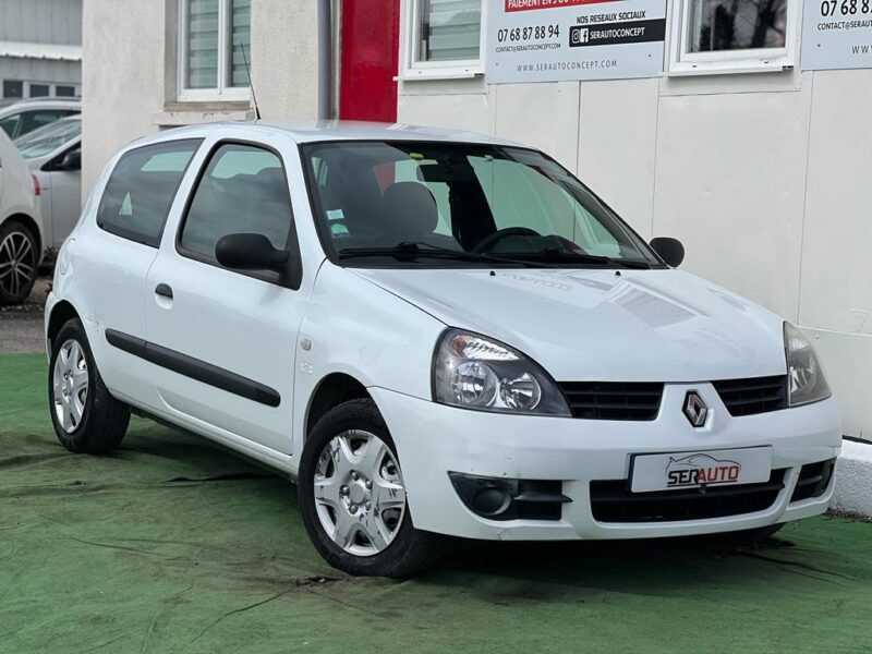 RENAULT CLIO II SOCIETE 2009