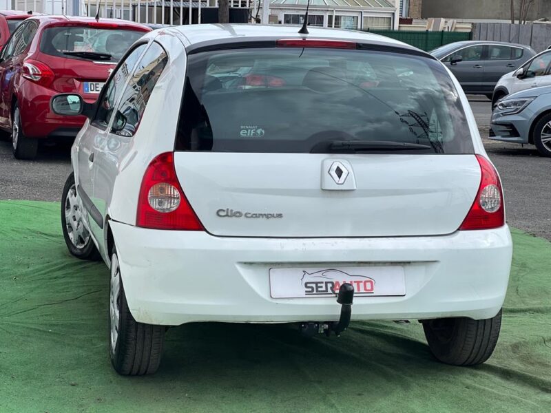 RENAULT CLIO II SOCIETE 2009