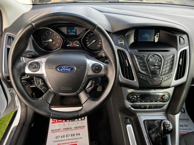 FORD FOCUS III 2012