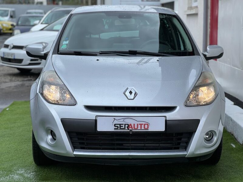 RENAULT CLIO III 2010