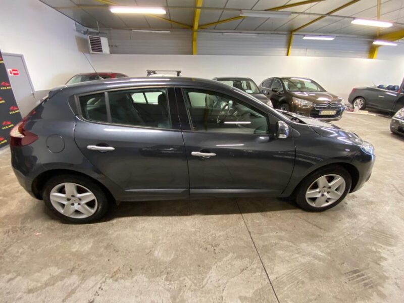 RENAULT MEGANE III 1.5 dCi 105 Dynamique