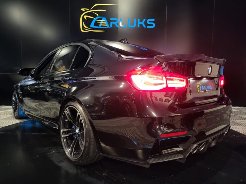 BMW M3 F80 3.0 Turbo 431cv DKG7 Pack Carbone , Toit Ouvrant , Caméra , HK , Cuir Electrique 