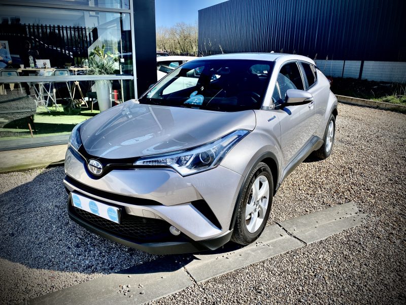 TOYOTA C-HR DYNAMIC 2017