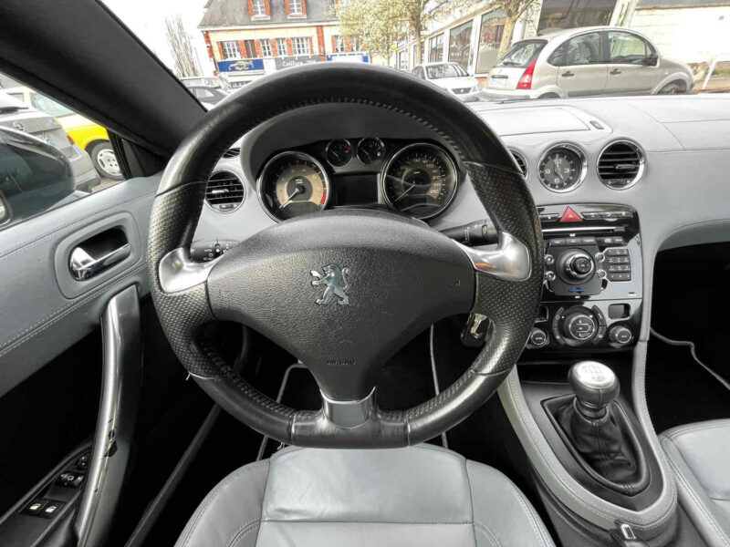 PEUGEOT RCZ 2010