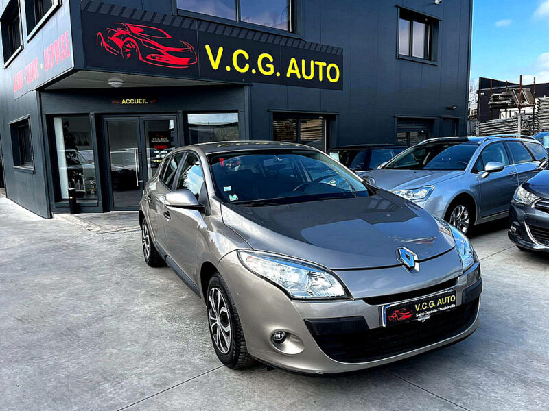 RENAULT MEGANE III 1.5 dCi 90 Authentique