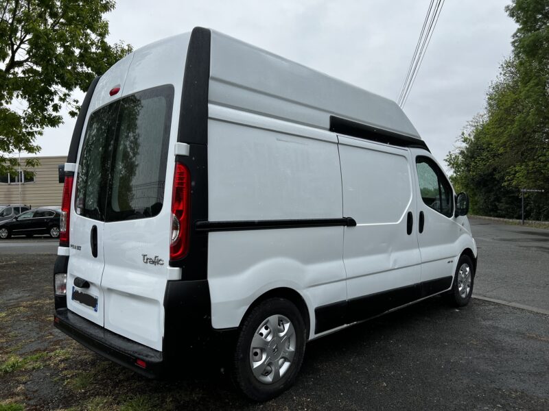 RENAULT TRAFIC II CAMIONNETTE  2013