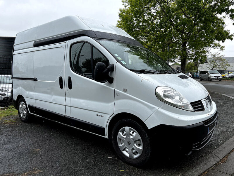 RENAULT TRAFIC II CAMIONNETTE  2013