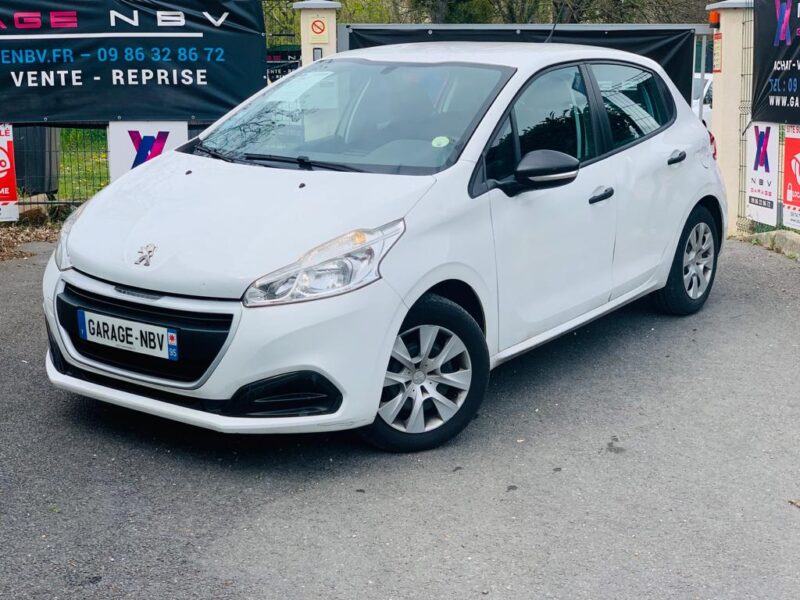 PEUGEOT 208 5 PLACES