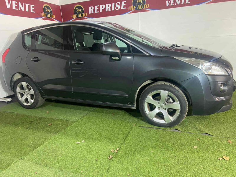 PEUGEOT 3008 Monospace 2009 1.6 HDi 110cv