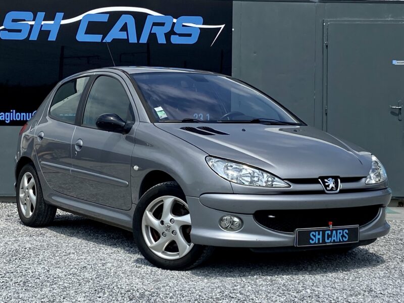 PEUGEOT 206 2004