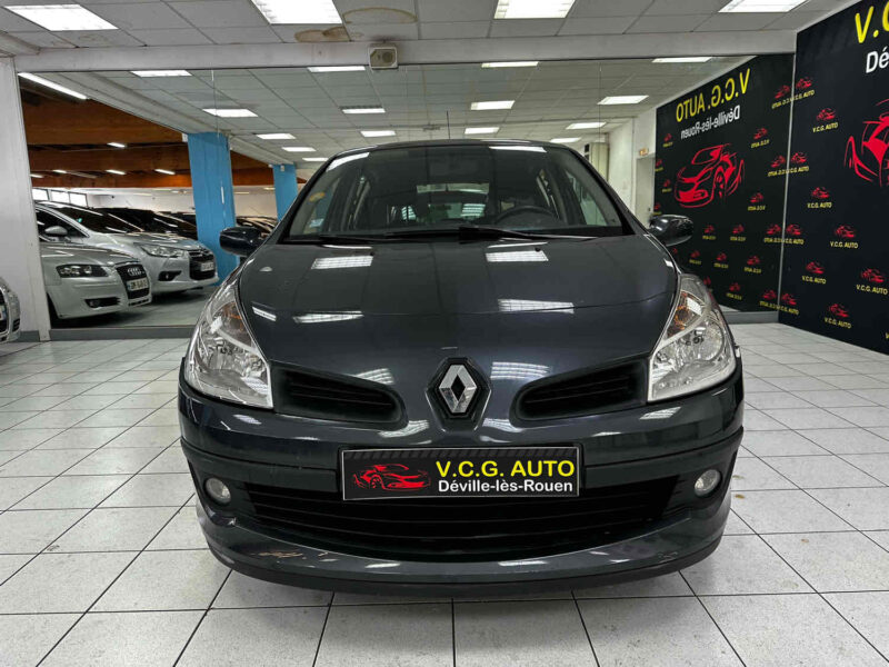 RENAULT CLIO III 1.5 dCi 70ch eco2 Dynamique