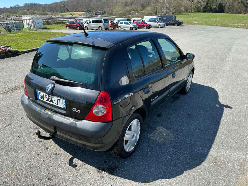 RENAULT CLIO II 2003