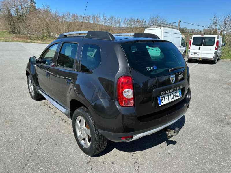 DACIA DUSTER 2011