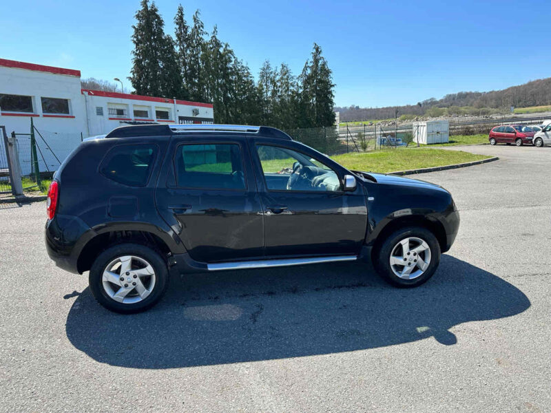 DACIA DUSTER 2011