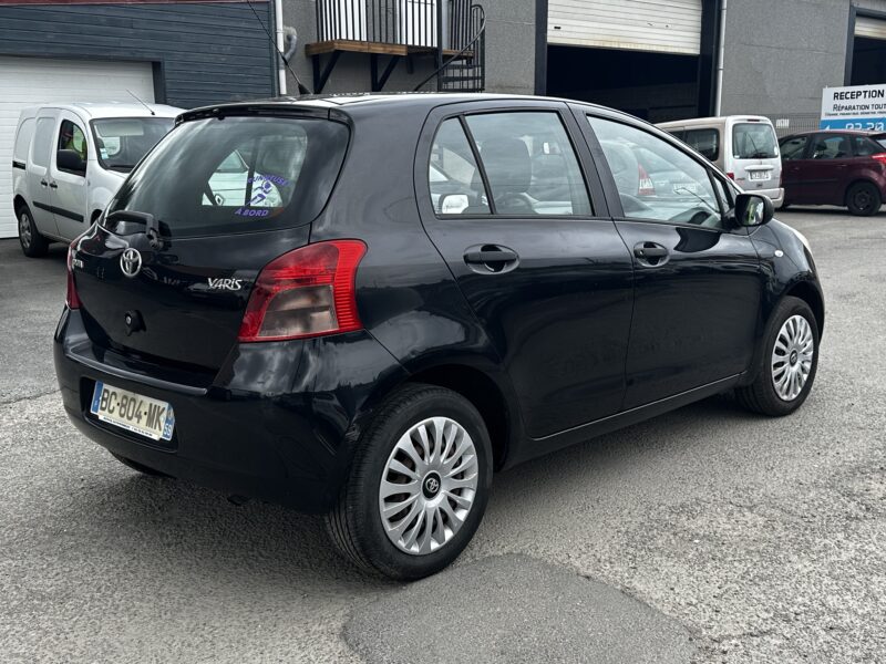 TOYOTA YARIS 1.0 VVTI 69 CV