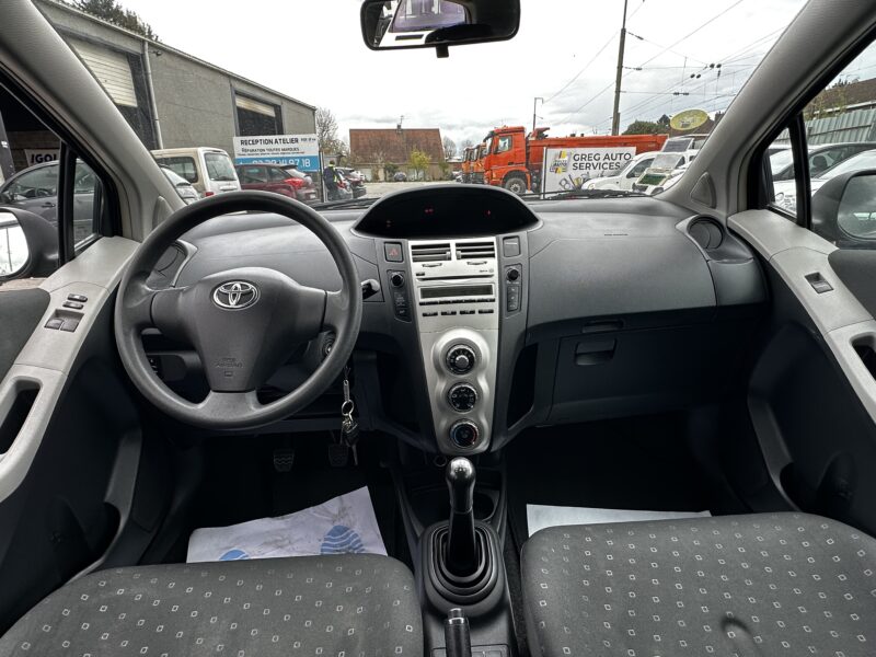 TOYOTA YARIS 1.0 VVTI 69 CV