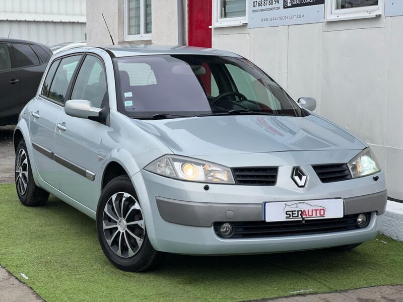 RENAULT MEGANE II 2003