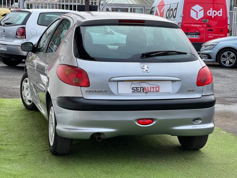 PEUGEOT 206 2003